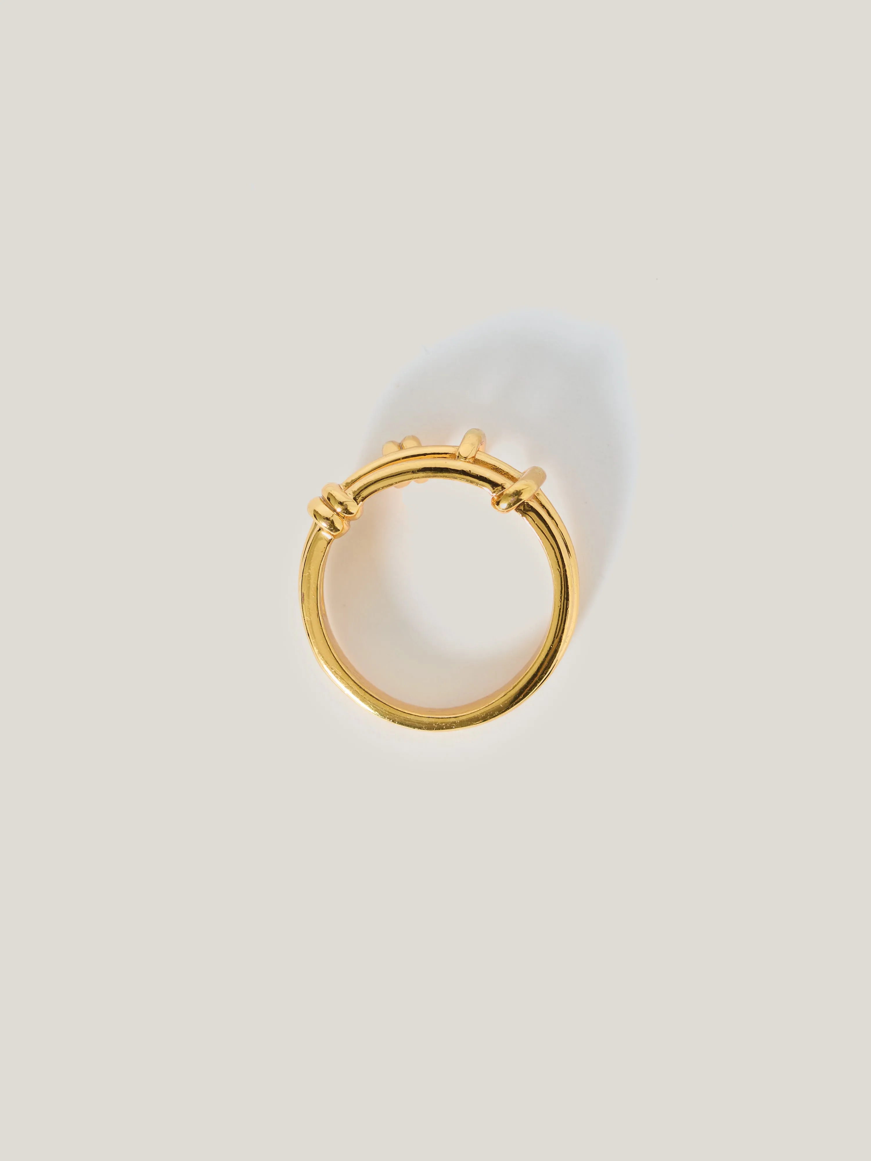 Dainty Loops Ring | Gold