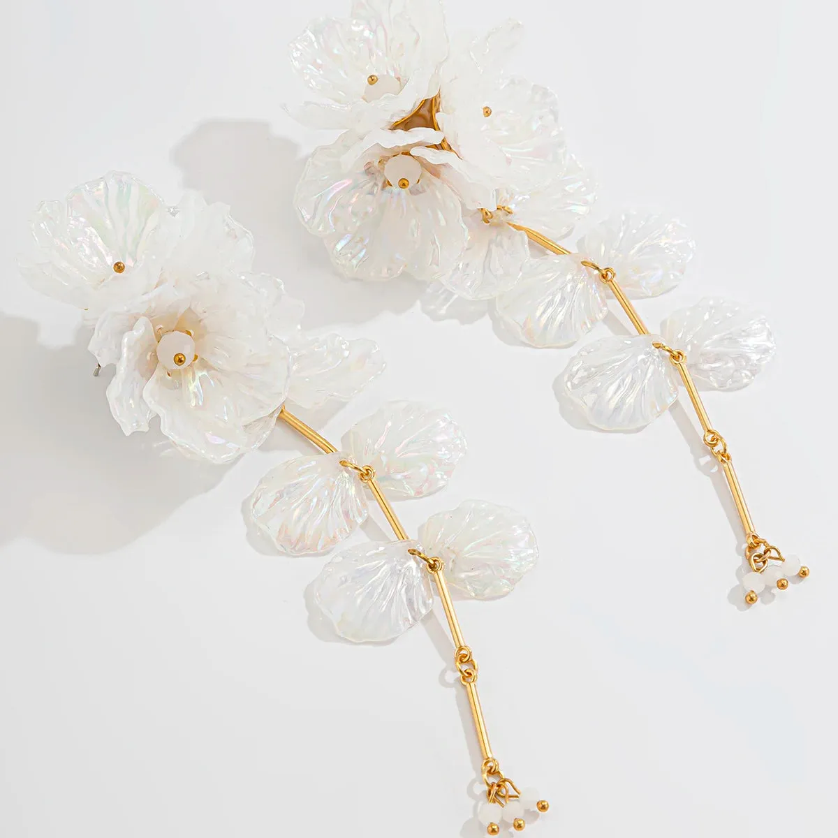 Elegant White Petal Flower Drop Earrings  Kpop Aesthetic Bridal Jewelry for Women