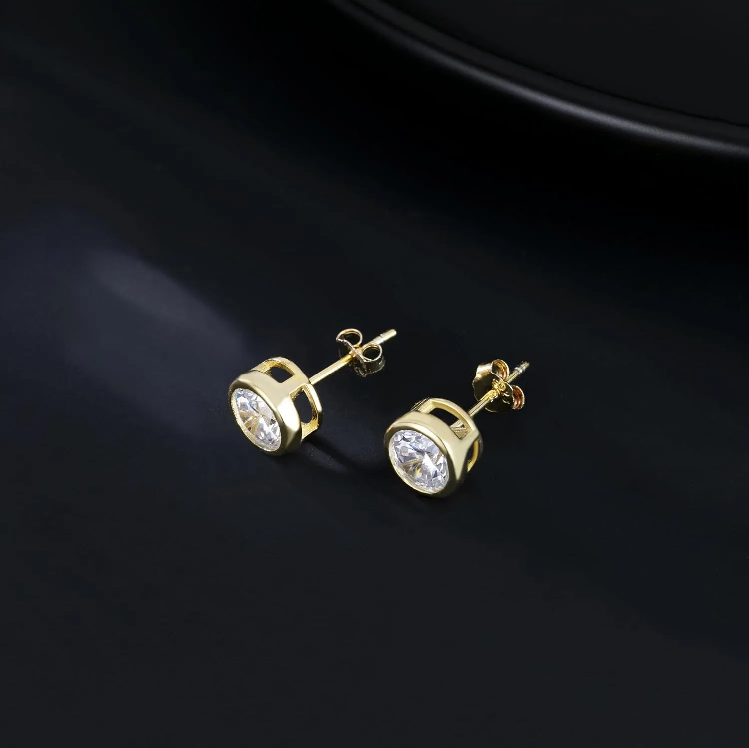 SLUYNZ Sterling Silver Bezel CZ Earrings Stud for Women Teen Girls Round Simulated Diamond Stud Earrings Round CZ Stud Earrings 5MM/6MM/7MM